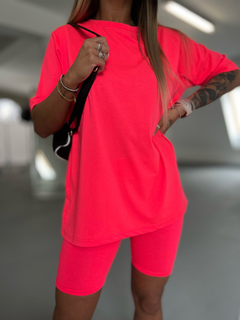 Bawełniany komplet ROSS | neonowy róż | t-shirt+krótkie spodenki | rozmiar uniwersalny