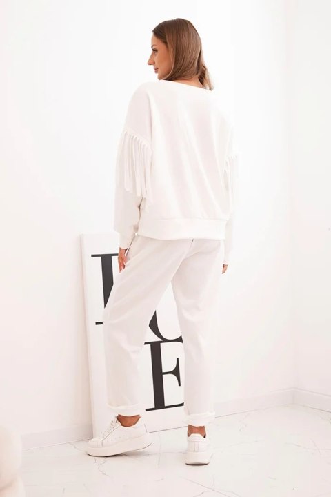 Komplet damski masełkowy z frędzlami na rękawach ecru