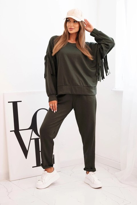 Komplet damski masełkowy z frędzlami na rękawach khaki