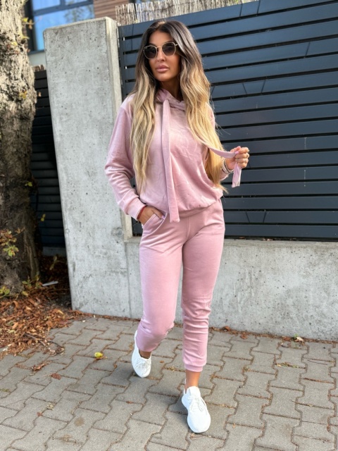 Welurowy komplet dresowy LANDON | brudny róż | rozmiar one size