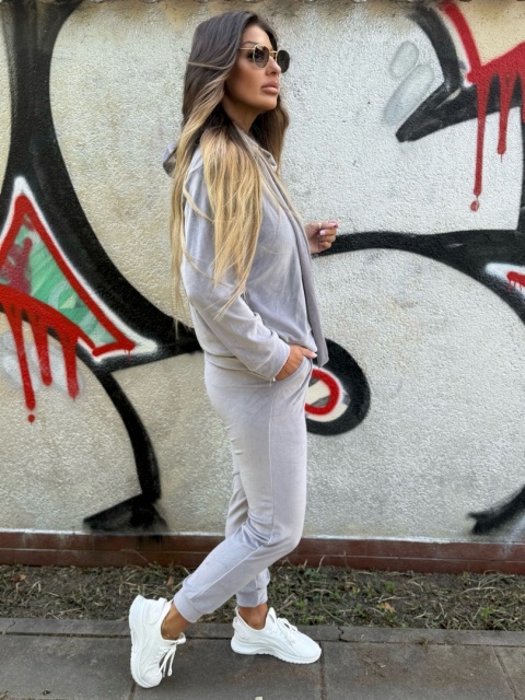 Welurowy komplet dresowy LANDON | jasny szary | rozmiar one size