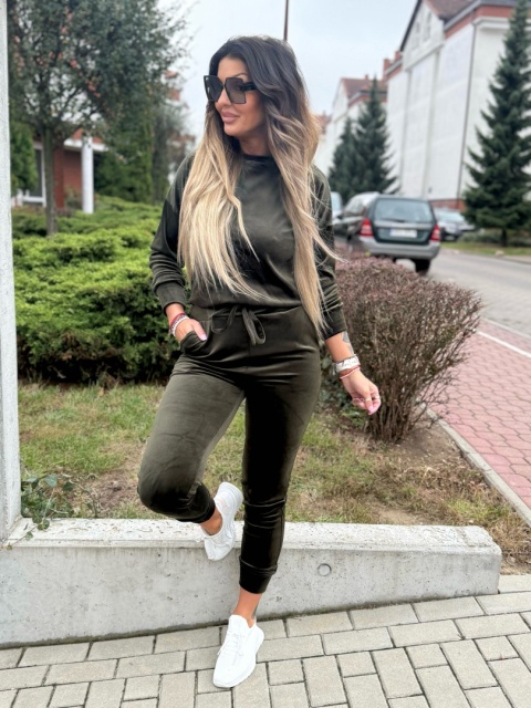 Welurowy komplet dresowy VITO I oliwkowy I one size
