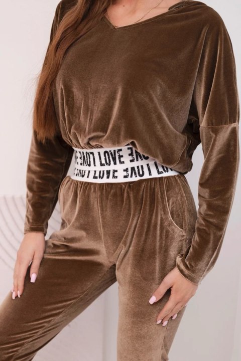 Komplet welurowy z kapturem brązowy