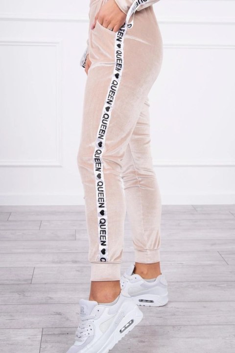 Komplet welurowy z napisem Queen beżowy