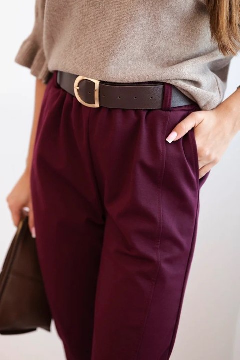 Spodnie damskie wiskozowe z paskiem i zwężaną nogawką bordowe