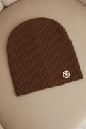 Czapka damska prążkowana z ozdobnym guzikiem z dodatkiem wiskozy i modalu jasno brązowa