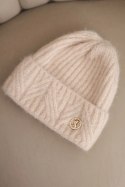 Czapka damska zimowa z puszystej dzianiny i z eleganckim guzikiem jasno pudrowy róż