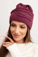 Czapka damska zimowa wełniana z ozdobnym splotem K429 ciemno fioletowa