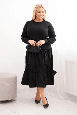 Sukienka damska Plus Size z rozkloszowanym dołem czarna