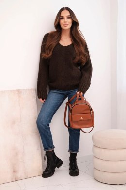 Sweter damski z miękkiej dzianiny z dekoltem V brązowy
