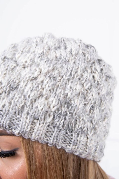 Czapka K156 jasno szara