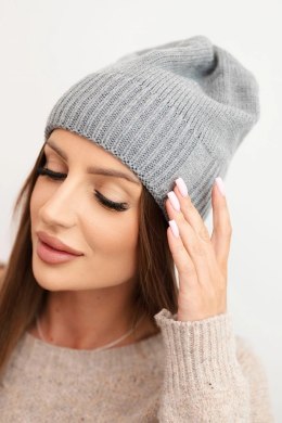 Czapka damska zimowa z wełną o klasycznym prążkowanym splocie K444 szara