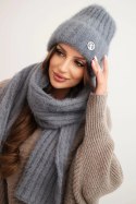 Komplet damski czapka i długi szalik z miękkiej przędzy ciemno szary
