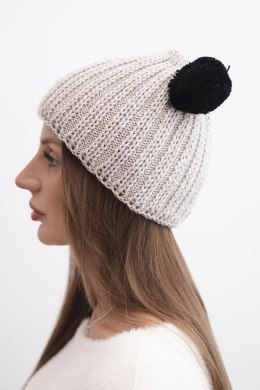 Czapka damska zimowa wełniana z pomponem K433 beżowa