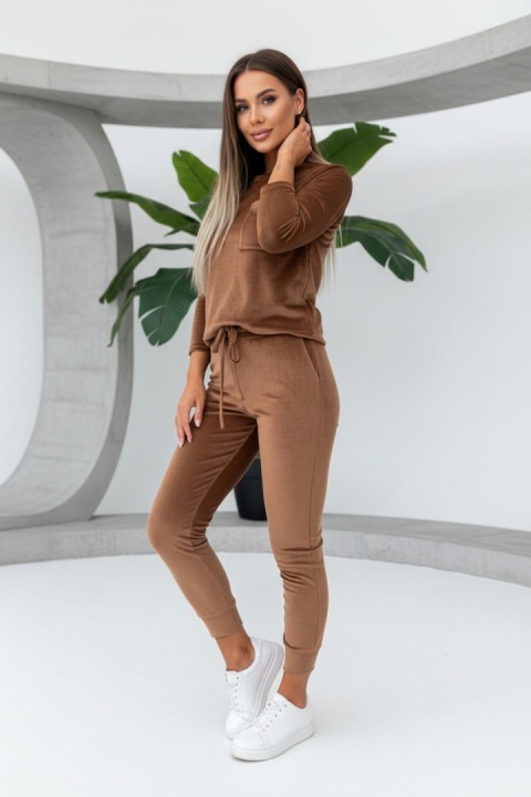 Welurowy komplet dresowy NATANIEL I czekolada I kieszonka I one size