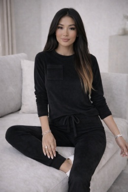 Welurowy komplet dresowy NATANIEL I czerń I kieszonka I one size