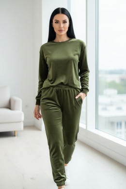 Welurowy komplet dresowy VITO polish edition I oliwka I one size