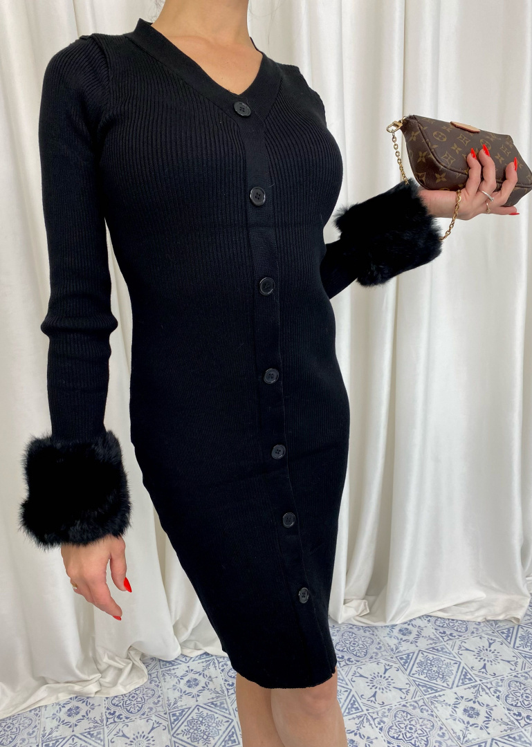 Prążkowana sukienka ORCHID | czerń | guziki | futerko | one size