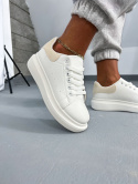 Białe sportowe buty QUEEN | beżowa wstawka | sznurowane | eko skóra