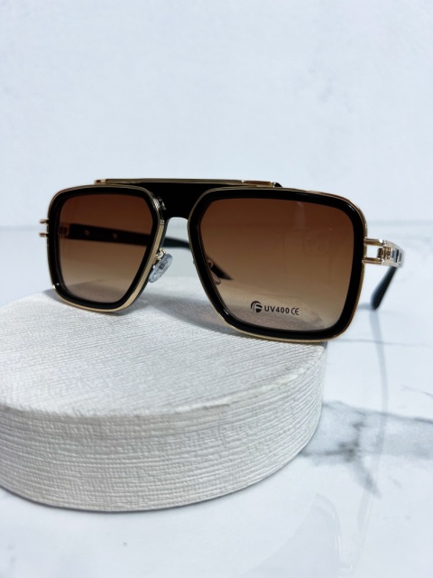 Okulary przeciwsłoneczne VILLAIN | prostokątna czarna oprawa | brąz | 400 UV