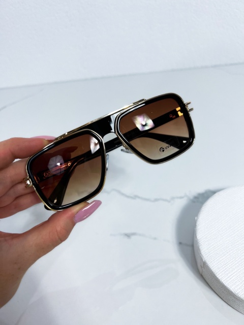 Okulary przeciwsłoneczne VILLAIN | prostokątna czarna oprawa | brąz | 400 UV