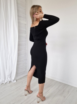 Prążkowana sukienka MILANA | czerń | one size | zdobienie na dekolcie