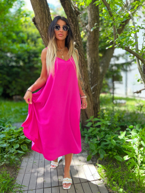 Letnia sukienka SAMANTHA | róż barbie | odkryte ramiona | rozmiar uniwersalny